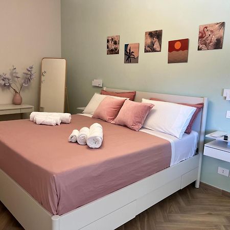 Corso Marconi Boutique Apartment - Luxury Central Apartment Next To The Port Civitavecchia Exterior photo